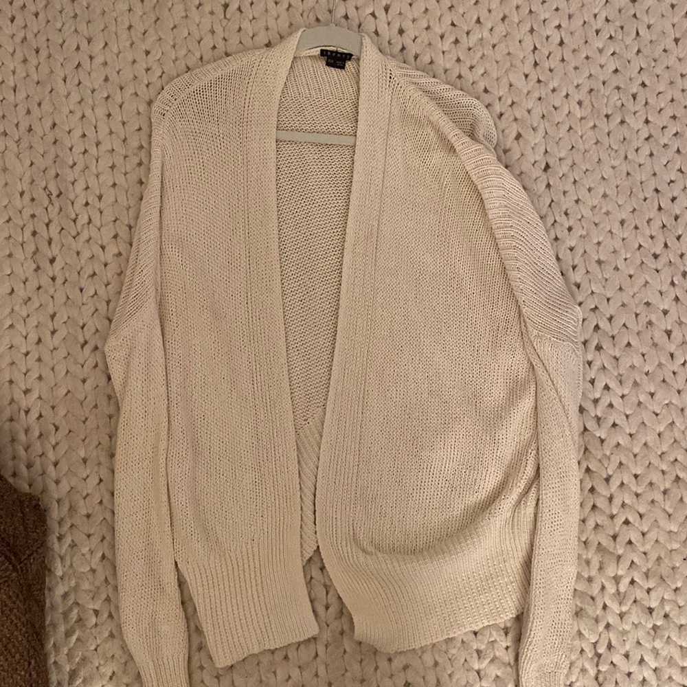 Theory cream cardigan